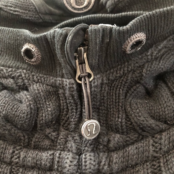 Lululemon Fireside Zip Up Cable Knit Hoodie in Black Size 6 - Picture 7 of 12